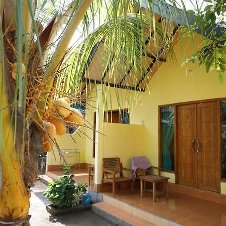 Aura Guest House Gili Air Exterior foto