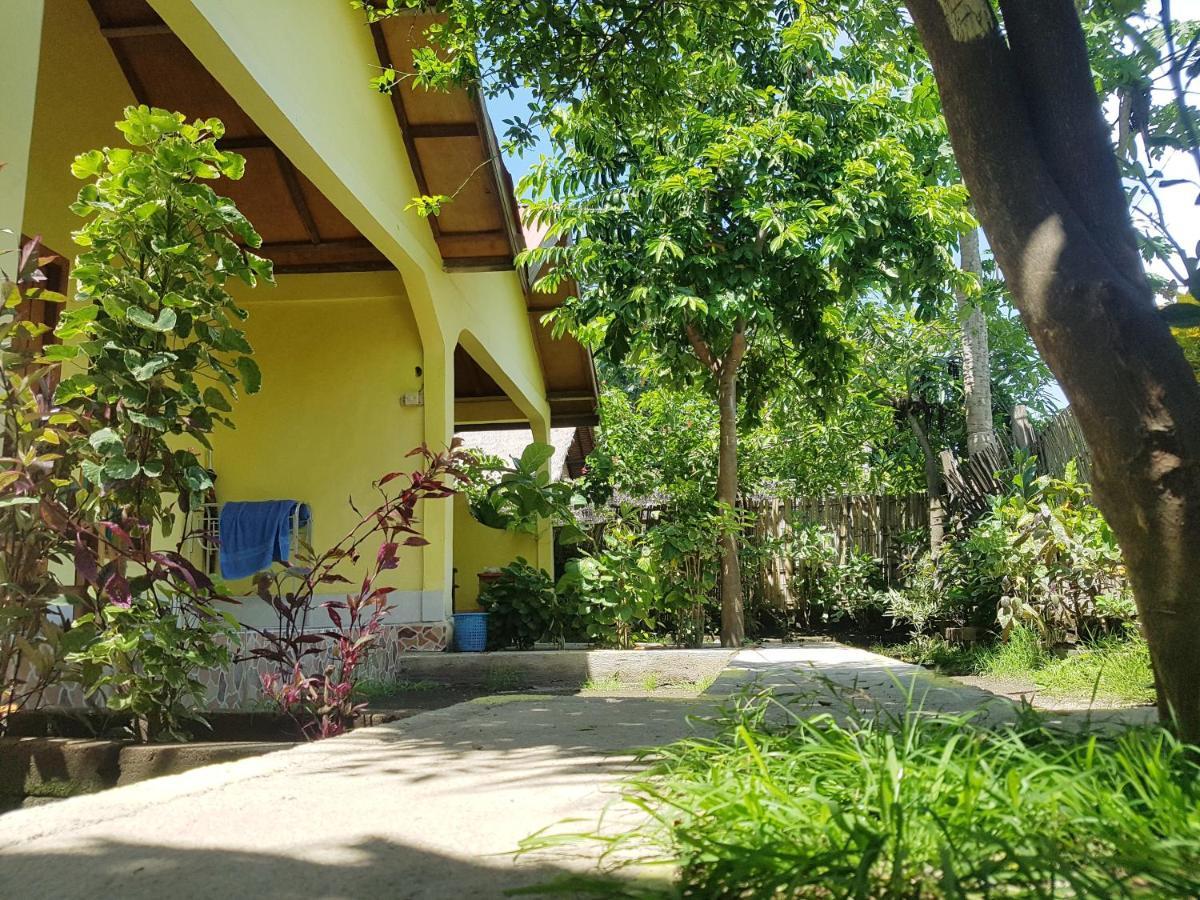 Aura Guest House Gili Air Exterior foto